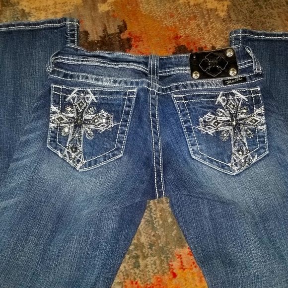 Miss Me Jeans - Picture 1 of 2